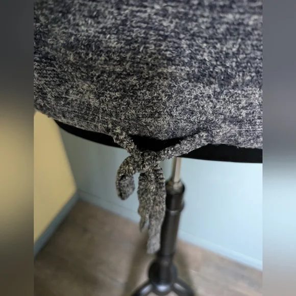 Barefoot Dreams Cozy Gray Hoodie Sweater - Picture 9 of 16